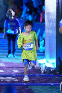 BIB: 4605
                            <button type="button" onclick="openModal(26221087)" class="btn btn-primary btn-sm float-right btn-popup" data-toggle="modal" data-target=".modal-high-quality">
                        <i class="fas fa-shopping-cart"></i> Add to Cart
                    </button>
                                            <button type="button" onclick="isThisMe(26221087, true)" class="btn btn-success btn-sm float-right btn-popup btn-isme hidden" data-toggle="tooltip" data-placement="bottom" title="นี่คือรูปของคุณใช่ไหม คลิกที่นี่เพื่อเอาเข้าอัลบั้ม">
                        <i class="fas fa-plus"></i> Add to album
                    </button>
                    <button type="button" onclick="isThisMe(26221087, false)" class="btn btn-warning btn-sm float-right btn-popup btn-isnotme hidden">
                        <i class="fas fa-ban"></i> Remove from album
                    </button>